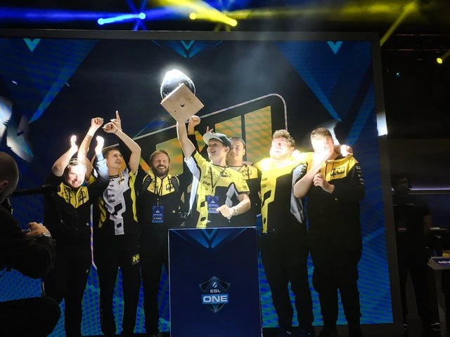 Natus Vincere побеждают на ESL One NY
