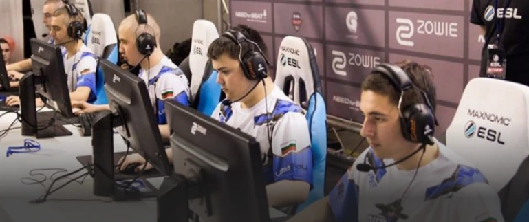 Outlaws одолели Tricked в финале GOCL S5