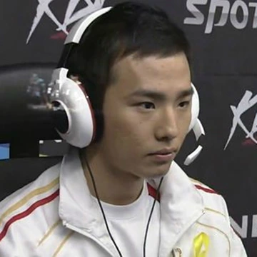Forev стал первым оффлейнером с 9000 MMR