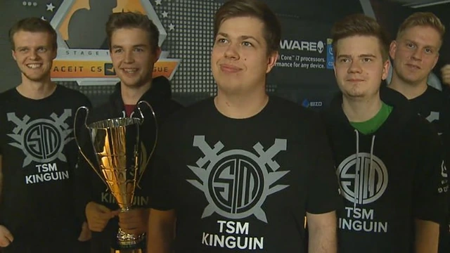 Cs:Go - Состав Team SoloMid со своим менеджером в поисках новой организации