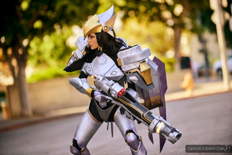 Косплей Фарра из Overwatch