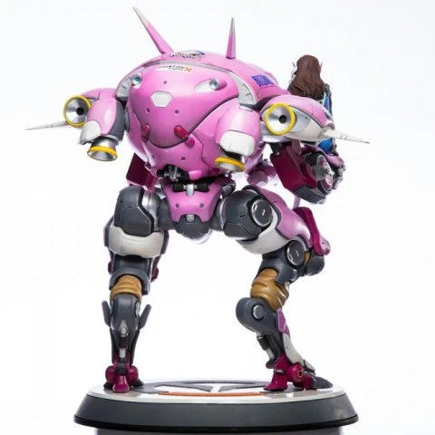 Потрясающая фигурка D.Va из Overwatch, которая разорит ваш кошелек
