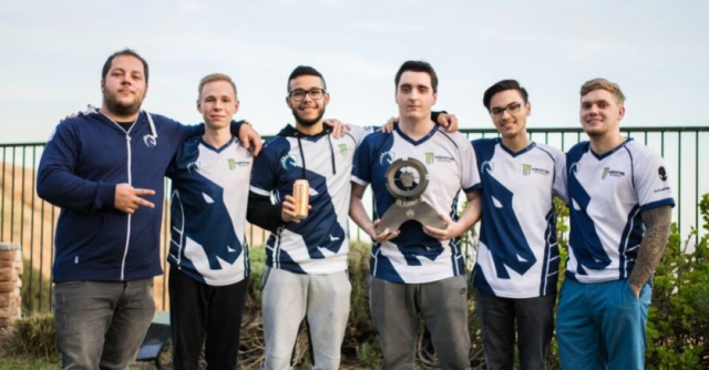 Liquid выиграли cs_summit #2