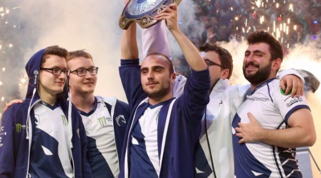 Игрокам Team Liquid вручили перстни чемпионов The International