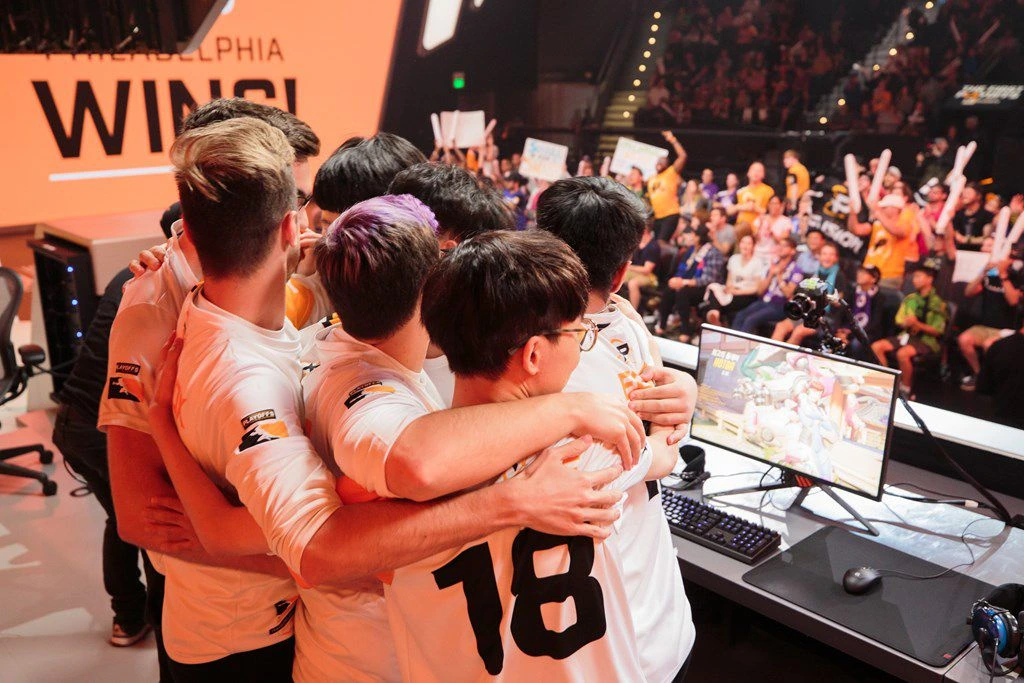 Philadelphia Fusion и London Spitfire прошли в финал Overwatch League