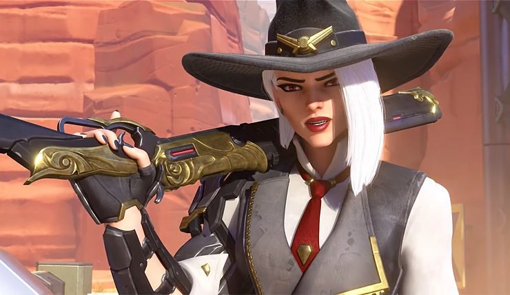 Официальный косплей Эш из Overwatch