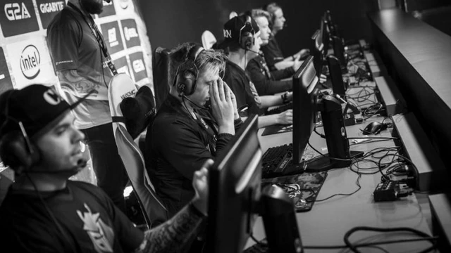 CS:Go - FaZe заплатили $700 000 за покупку бывших игроков G2