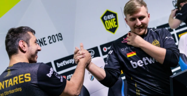 BIG обыграли Heroic в гранд-финале DreamHack Open Summer 2020 для Европы