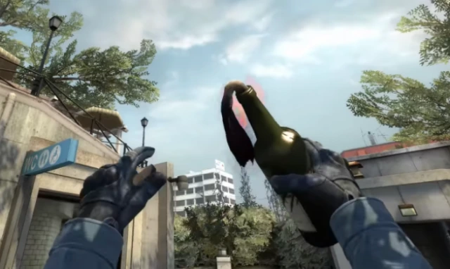 В CS:GO обнаружили способ бросать "коктейль Молотова" без взрыва в воздухе