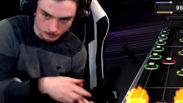 Самый сложный трек в Guitar Hero пройден